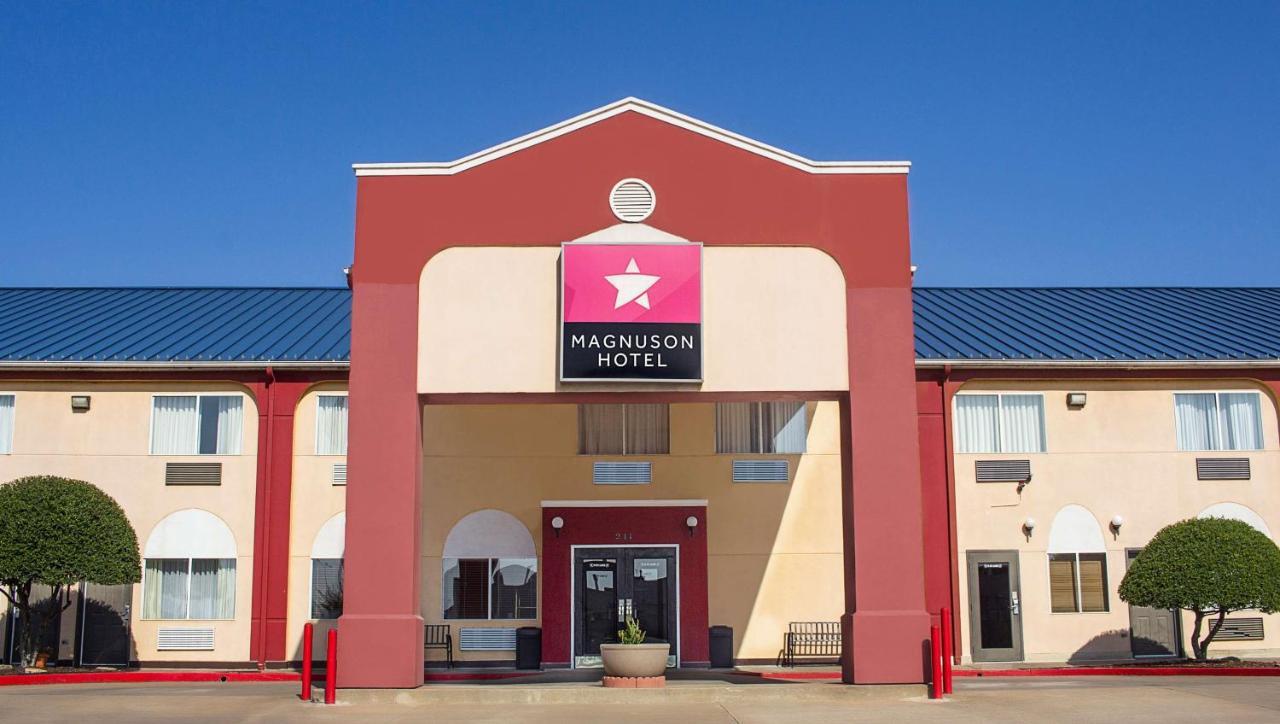 Hotel Magnuson Springs - Tulsa West 3*